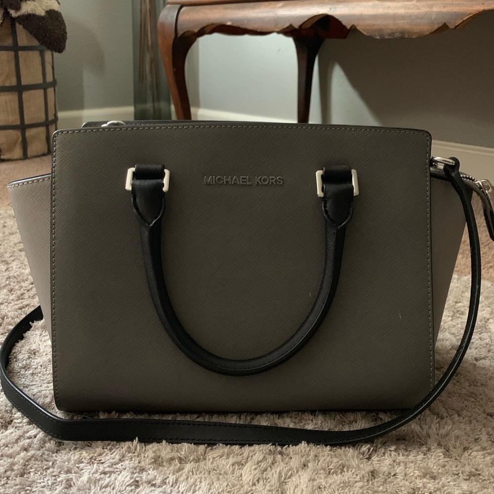 Michael Kors Selma Bag